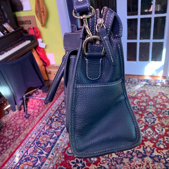 Large Dooney & Bourke Navy Blue Purse - Picture 10 of 11